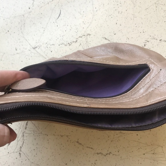 Metallic Coach crossbody bag - Picture 6 of 7